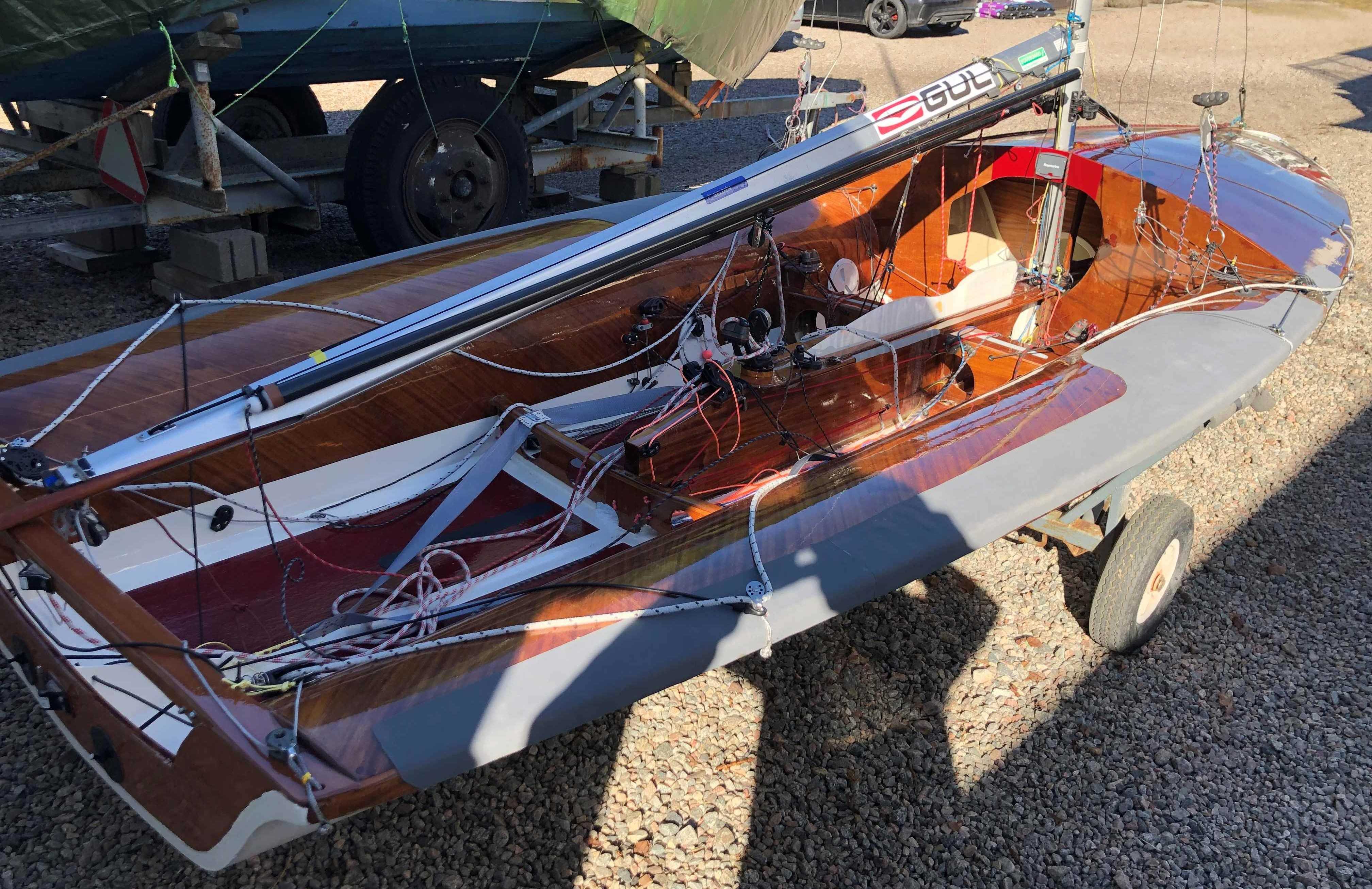 000aa22 ResizedFrdig bt2