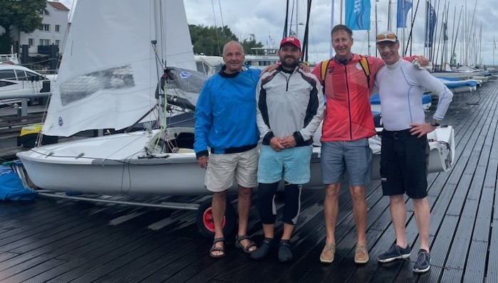 000aa8a TEAM SWE-AUS